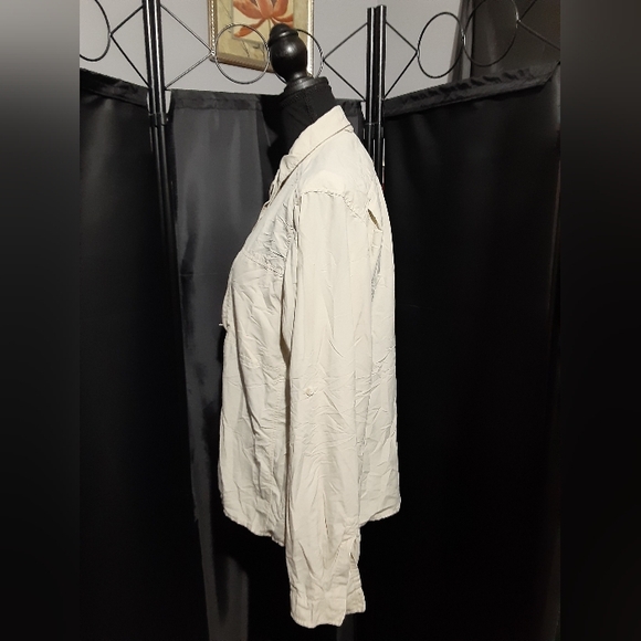 Exofficio Women's Beige Button Down Shirt Zip Pockets Long Sleeve Size XLTG - Picture 5 of 7